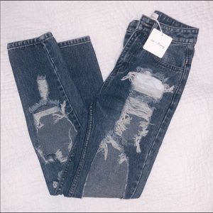 Janel Boyfriend Jeans - Medium Wash